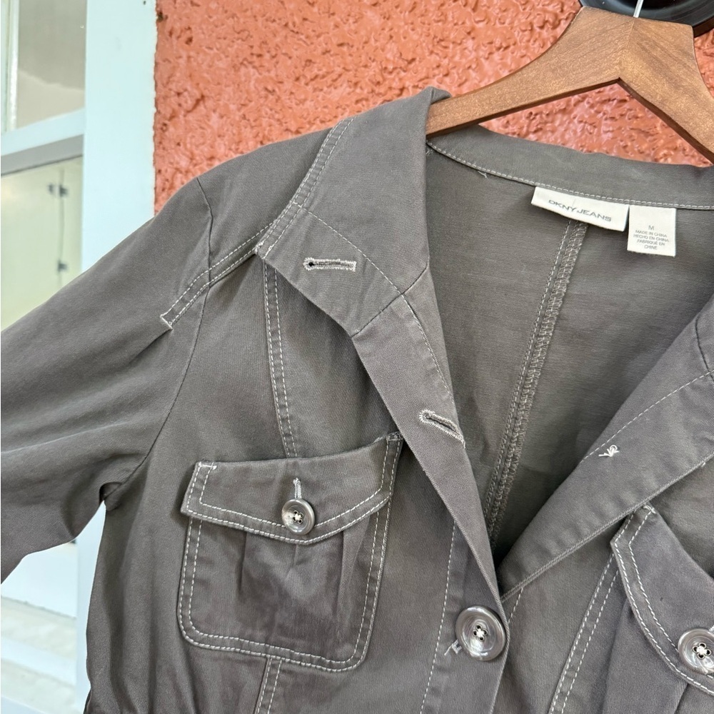 DKNY Womens Cargo Khaki Trench Jacket Longsleeve Utility Button Coat Size Medium - Picture 2 of 5